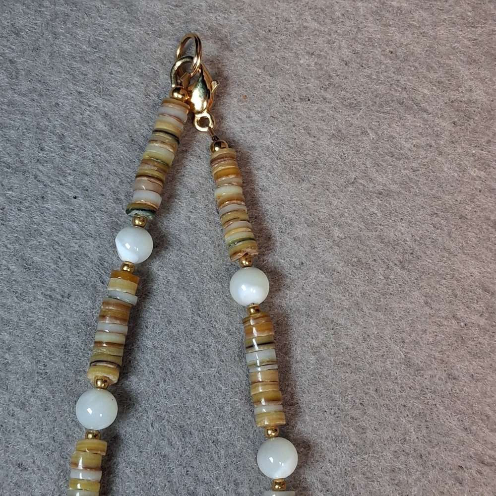 Vintage Mother of Pearl Abalone Shell Horse Head Inlay Necklace Heishe Beaded - Picture 6 of 10